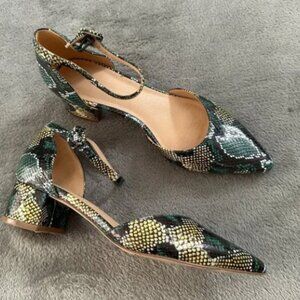 Anthropologie Green Snake Print Pointed Toe Ankle Strap Block Heels Shoes 7.5